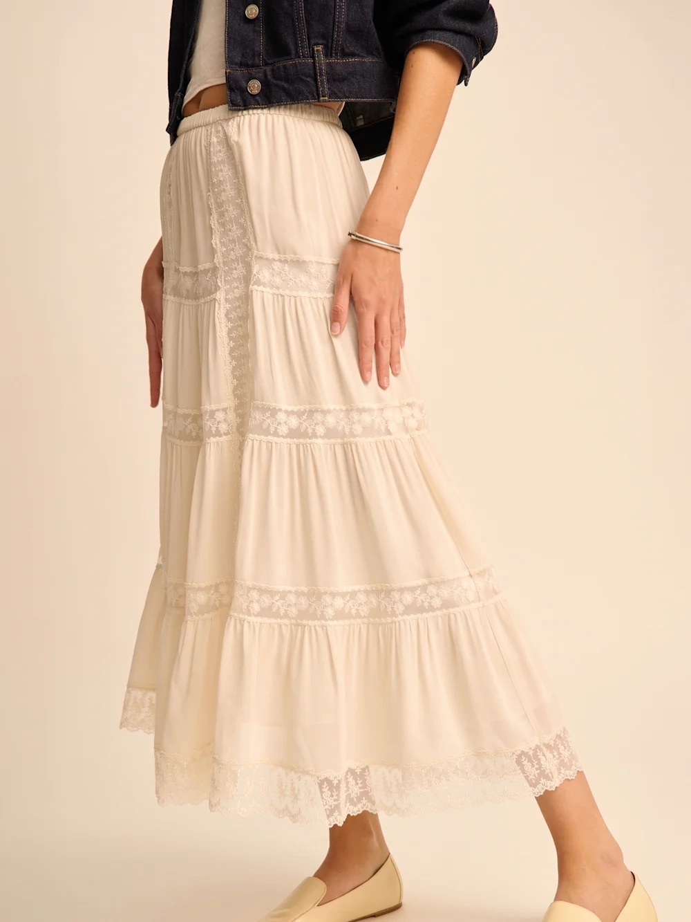 NWT Reformation Maevie Cream Lace Trim Skirt 8 - Picture 2 of 4